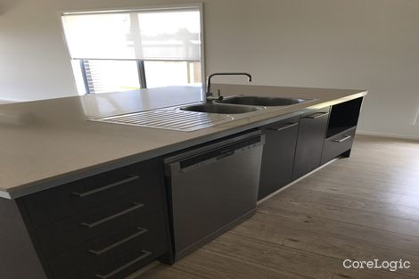 Property photo of 34 Apple Crescent Caloundra West QLD 4551