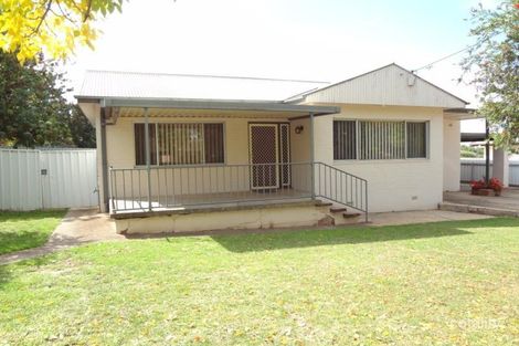 3 James St, Kooringal, NSW 2650