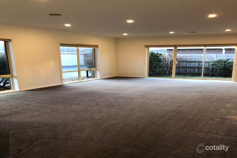 Property photo of 1/205 Austin Road Seaford VIC 3198