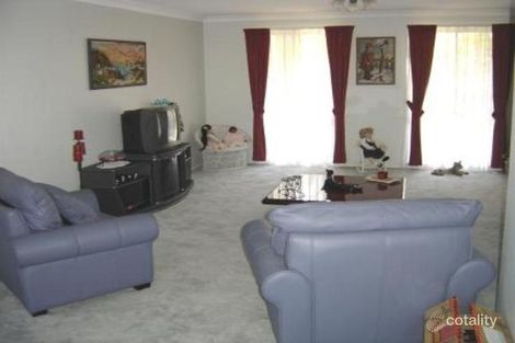 Property photo of 3 Seabreeze Close Belmont North NSW 2280