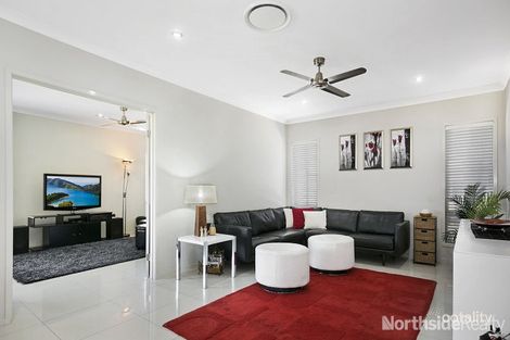 Property photo of 5 Seeana Crescent Bridgeman Downs QLD 4035