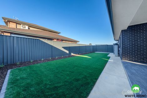 Property photo of 37 Zealie Bend Googong NSW 2620