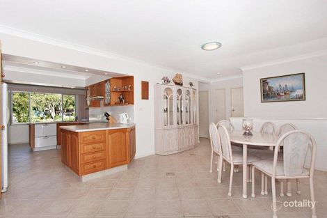 Property photo of 38 Ginganup Road Summerland Point NSW 2259