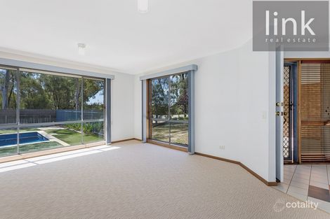 Property photo of 6 Bent Place West Wodonga VIC 3690