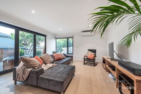 Property photo of 2 Cremin Court Mount Waverley VIC 3149