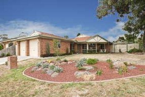 Property photo of 24 Whernside Court Mooroolbark VIC 3138