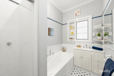 Property photo of 31 Griffin Crescent Manning WA 6152