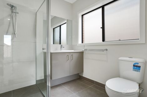 Property photo of 5 Gellibrand Drive Mickleham VIC 3064