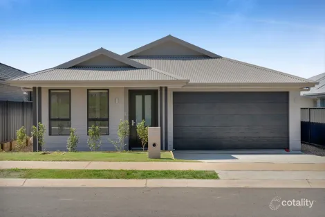 Property photo of 18 Walter Street Thirlmere NSW 2572