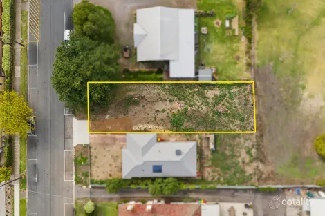 Property photo of 13A Dimora Avenue Camperdown VIC 3260