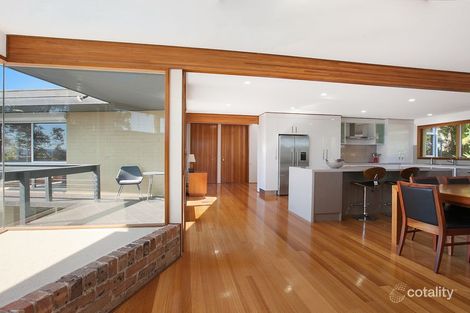 Property photo of 6 Seaspray Close Bateau Bay NSW 2261