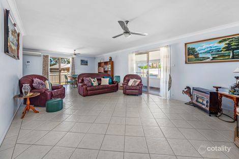 Property photo of 4 Williams Place Bendolba NSW 2420
