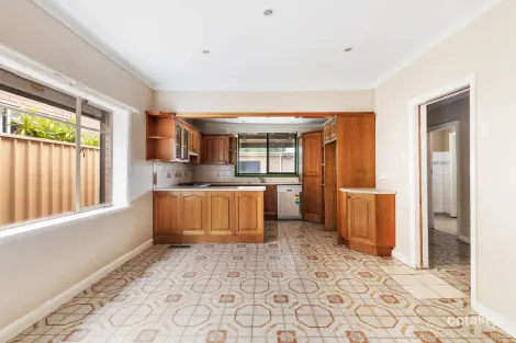 Property photo of 33 Ashmore Street Brunswick VIC 3056
