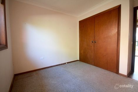 Property photo of 22 Formby Close Bomaderry NSW 2541