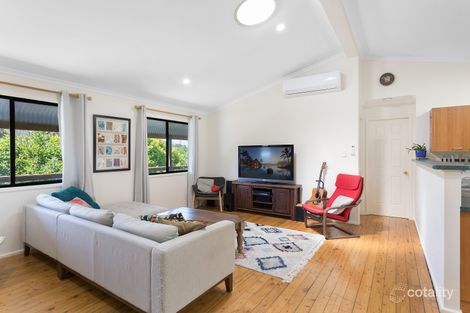 Property photo of 7 Knight Close Ourimbah NSW 2258