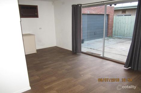 3 Thompson St, Whittington, VIC 3219