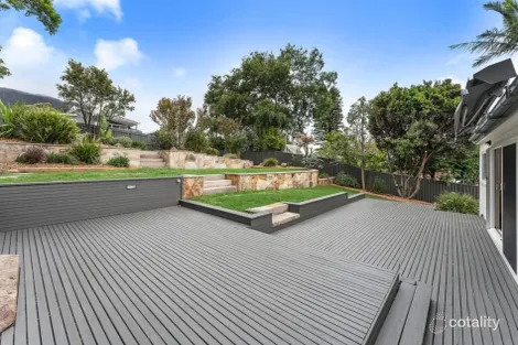 Property photo of 29 The Lookout Thirroul NSW 2515