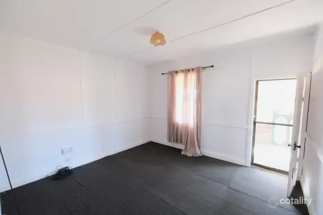 Property photo of 1037 Auburn Vale Road Auburn Vale NSW 2360