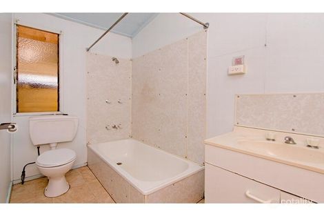 Property photo of 16 Salisbury Road Ipswich QLD 4305