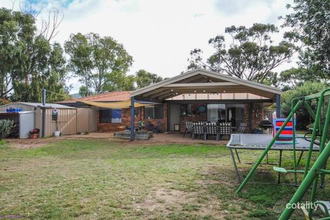 Property photo of 17 Radnor Road York WA 6302