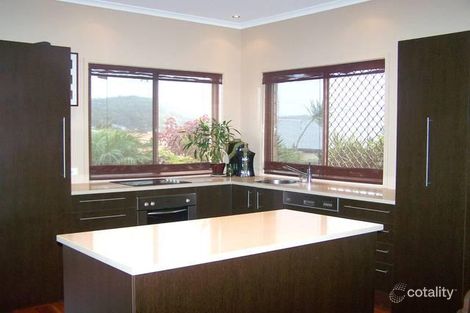 Property photo of 3 Baekea Drive Elanora QLD 4221