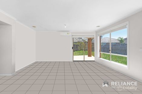 Property photo of 32 Ribbon Gum Drive Tarneit VIC 3029