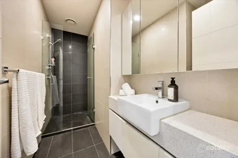 Property photo of 2/1 Berwick Street Brighton VIC 3186