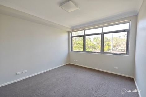 Property photo of 203/37 Connor Street Kangaroo Point QLD 4169