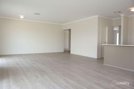 24 Gilroyd Way, Golden Bay, WA 6174