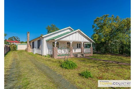 Property photo of 138 Mossman Street Armidale NSW 2350