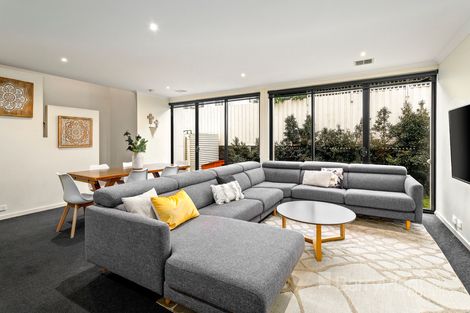 Property photo of 20 Bradford Ridge Bundoora VIC 3083