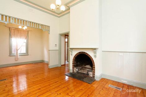 Property photo of 20 Auburn Parade Hawthorn East VIC 3123