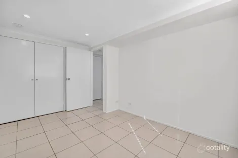 Property photo of 2/53 Shetland Street Morningside QLD 4170