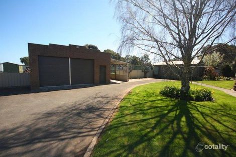 Property photo of 18 Noble Court Mount Rowan VIC 3352