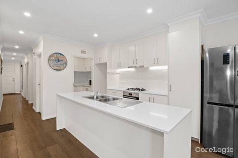 Property photo of 11 Cockatiel Street Narre Warren VIC 3805