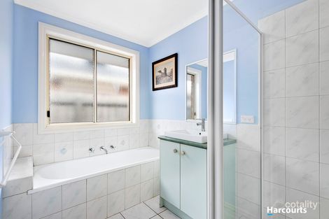 Property photo of 34 Raisell Road Cranbourne West VIC 3977