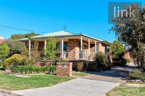 1/947 Padman Dr, West Albury, NSW 2640