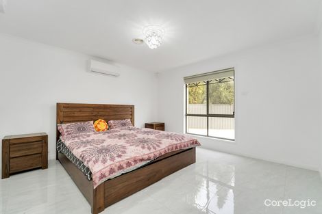 Property photo of 3 Roper Court Manor Lakes VIC 3024