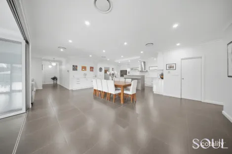 Property photo of 31 Madden Drive Griffith NSW 2680