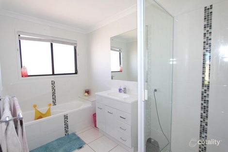 Property photo of 8 Singleton Street Emerald QLD 4720