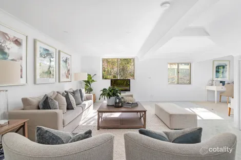 Property photo of 18 Maytone Avenue Killara NSW 2071