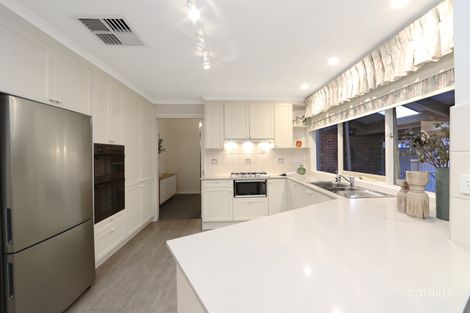 Property photo of 98 Berrabri Drive Scoresby VIC 3179