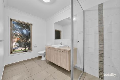 Property photo of 31 Tilden Rise Cranbourne North VIC 3977