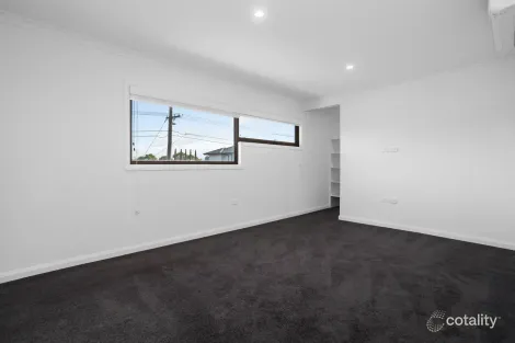 Property photo of 26 Heather Avenue Brooklyn VIC 3012