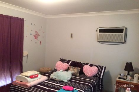 Property photo of 33 Solandra Circuit Regents Park QLD 4118