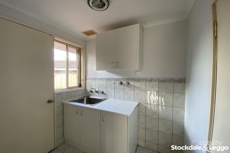 Property photo of 48 Woodstock Drive Gladstone Park VIC 3043