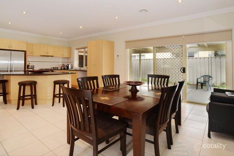 Property photo of 2 Pymble Gardens Craigieburn VIC 3064