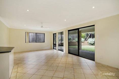 Property photo of 2 Callistris Court Elanora QLD 4221