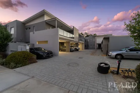 Property photo of 2/15 Candlestick Brace Dayton WA 6055