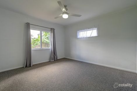 Property photo of 147 Esplanade Point Vernon QLD 4655